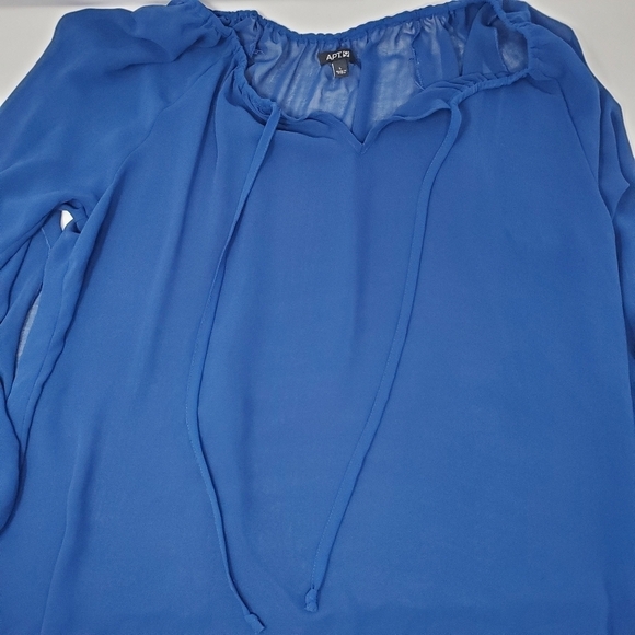 Navy Blue Cutout COLD SHOULDER Blouse- APT. 9- WOMENS SIZE LARGE - Picture 3 of 13